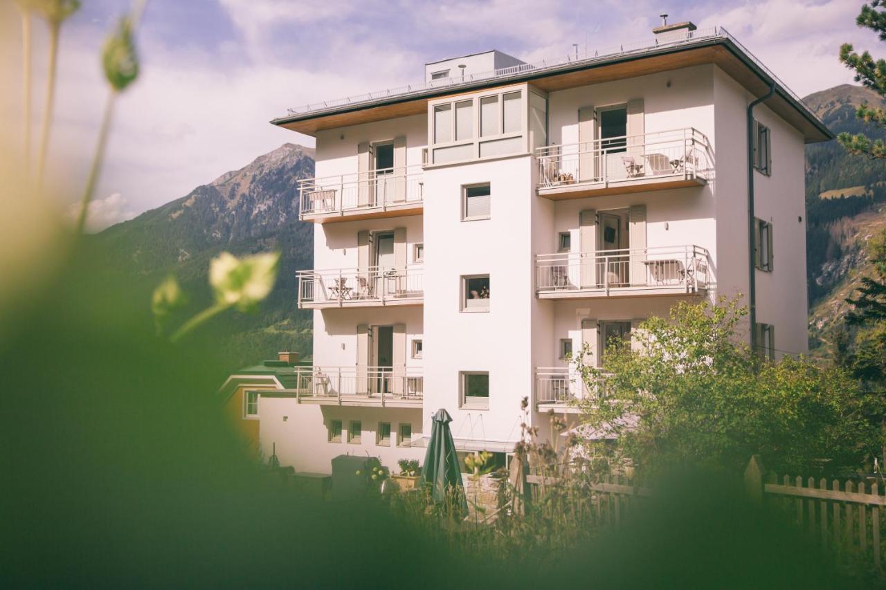 Nefer, Haus Hotel Bad Gastein Buitenkant foto